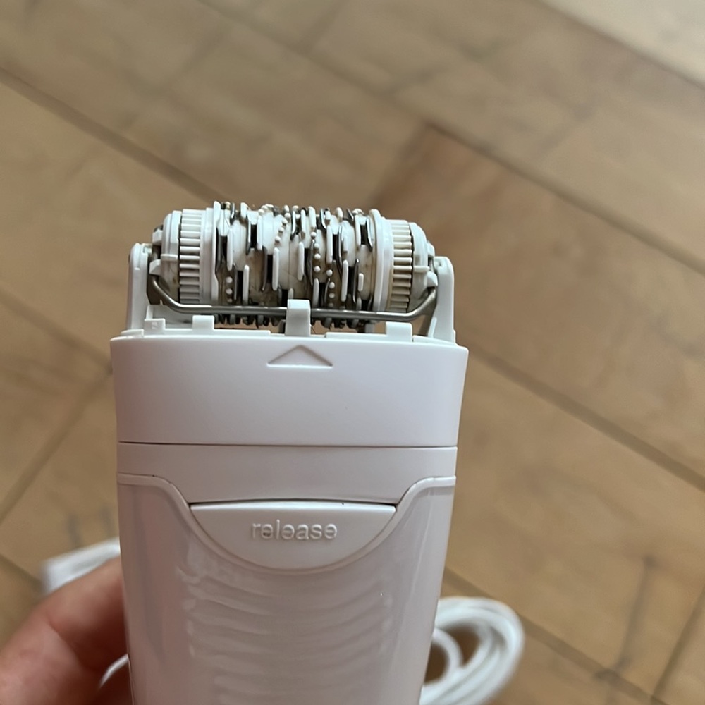 Braun Razor - Picture 13 of 16